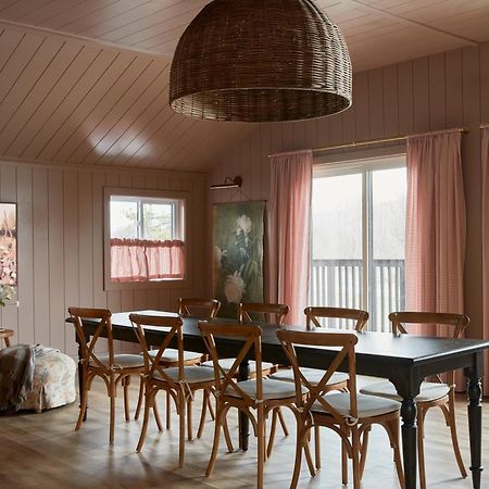 The June Motel, Beaver Valley Kimberley ภายนอก รูปภาพ